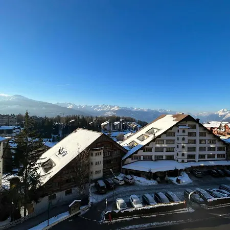 L'eperon Center Wonderful View Апартаменты Кран-Монтана