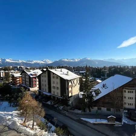 Апартаменты L'eperon Center Wonderful View *