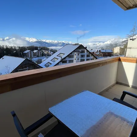 L'eperon Center Wonderful View Апартаменты *